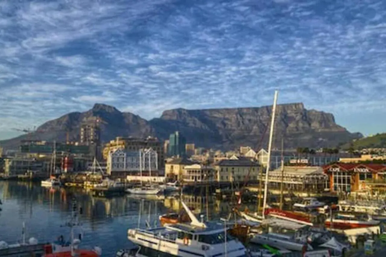 Colourful And Cosy Studio Apartment In Newlands Cape Town 0*,